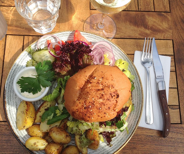 Smag på sommeren: Sæsonens bedste råvarer og opskrifter