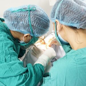 Fra briller til frihed: Patienter fortæller om deres øjenoperation